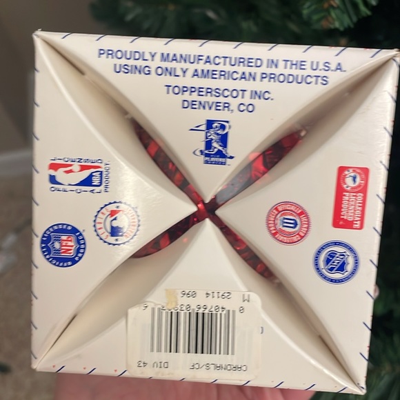 MLB St. Louis Cardinals Sport Collectors Series, glass ornaments. original box - Picture 2 of 4